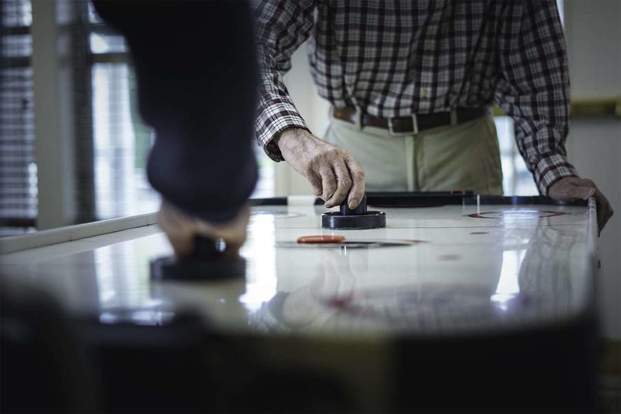 Air Hockey Table